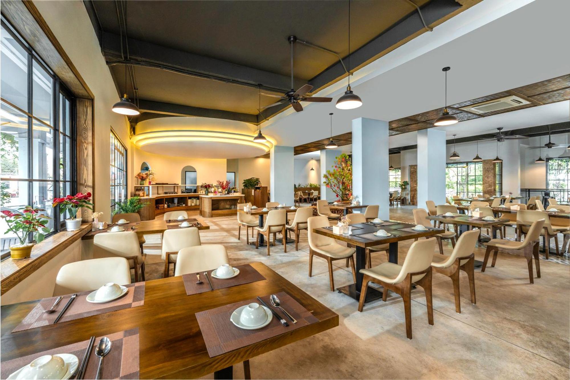 Amon Hotel 두옹 동 외부 사진